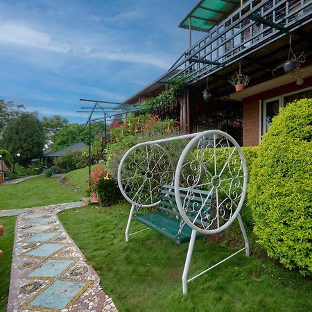De Rock Jungle Living Resort Coonoor Eksteriør billede