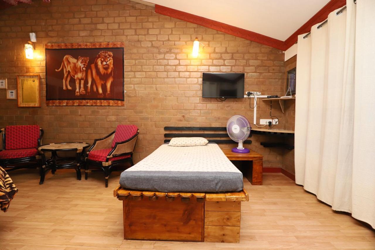 De Rock Jungle Living Resort Coonoor Eksteriør billede