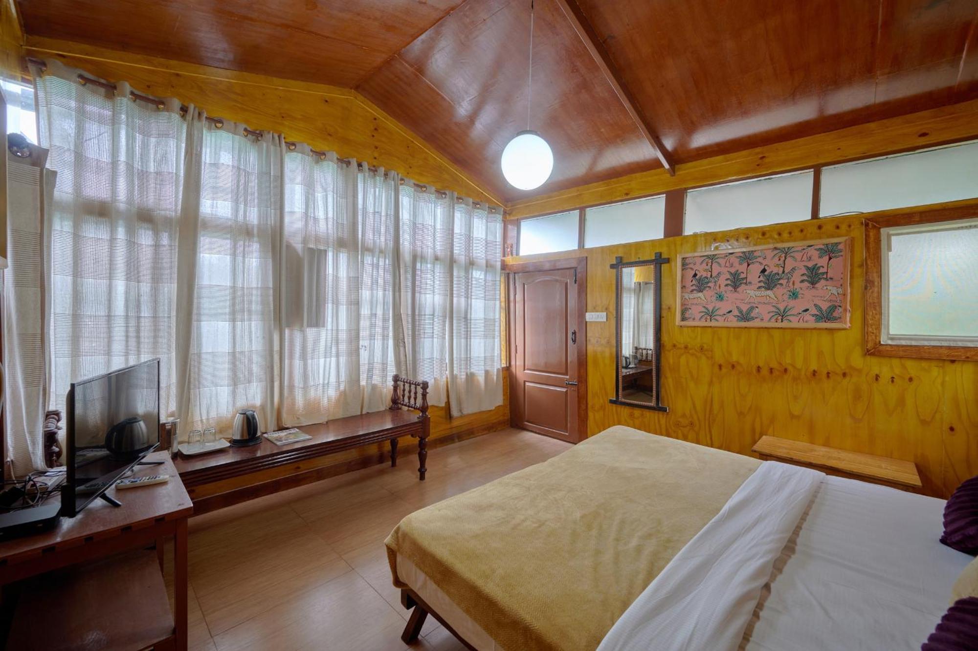 De Rock Jungle Living Resort Coonoor Eksteriør billede