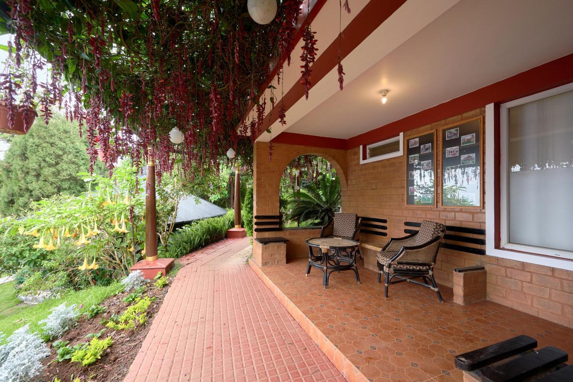 De Rock Jungle Living Resort Coonoor Eksteriør billede