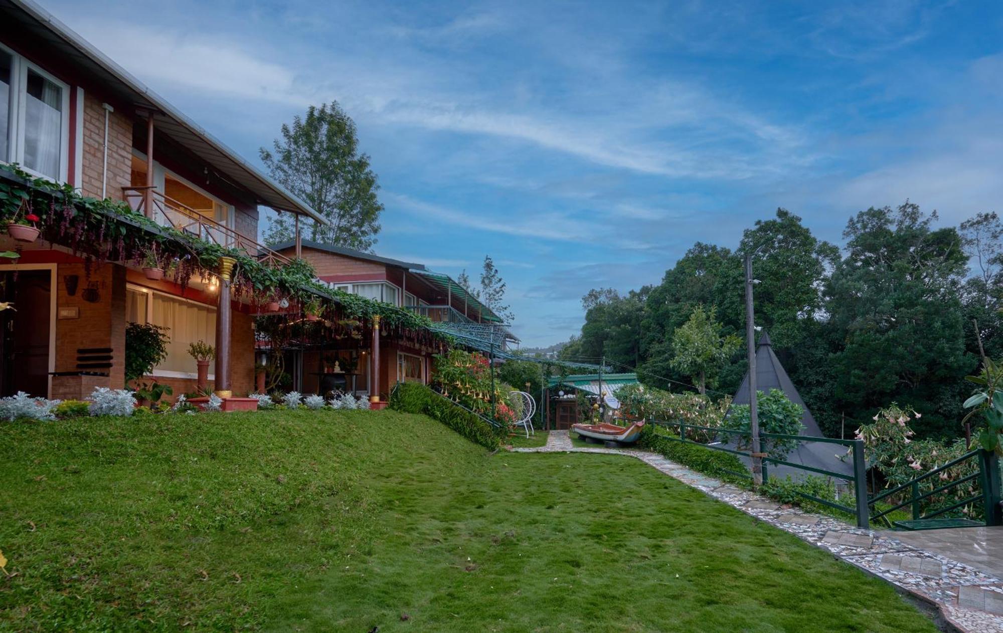 De Rock Jungle Living Resort Coonoor Eksteriør billede