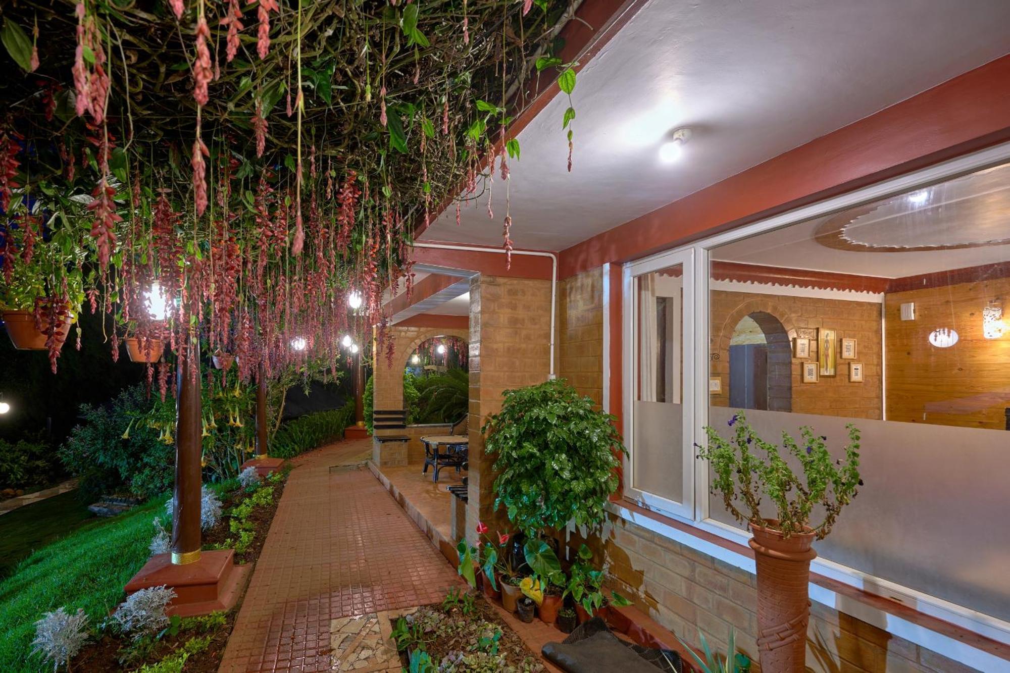 De Rock Jungle Living Resort Coonoor Eksteriør billede