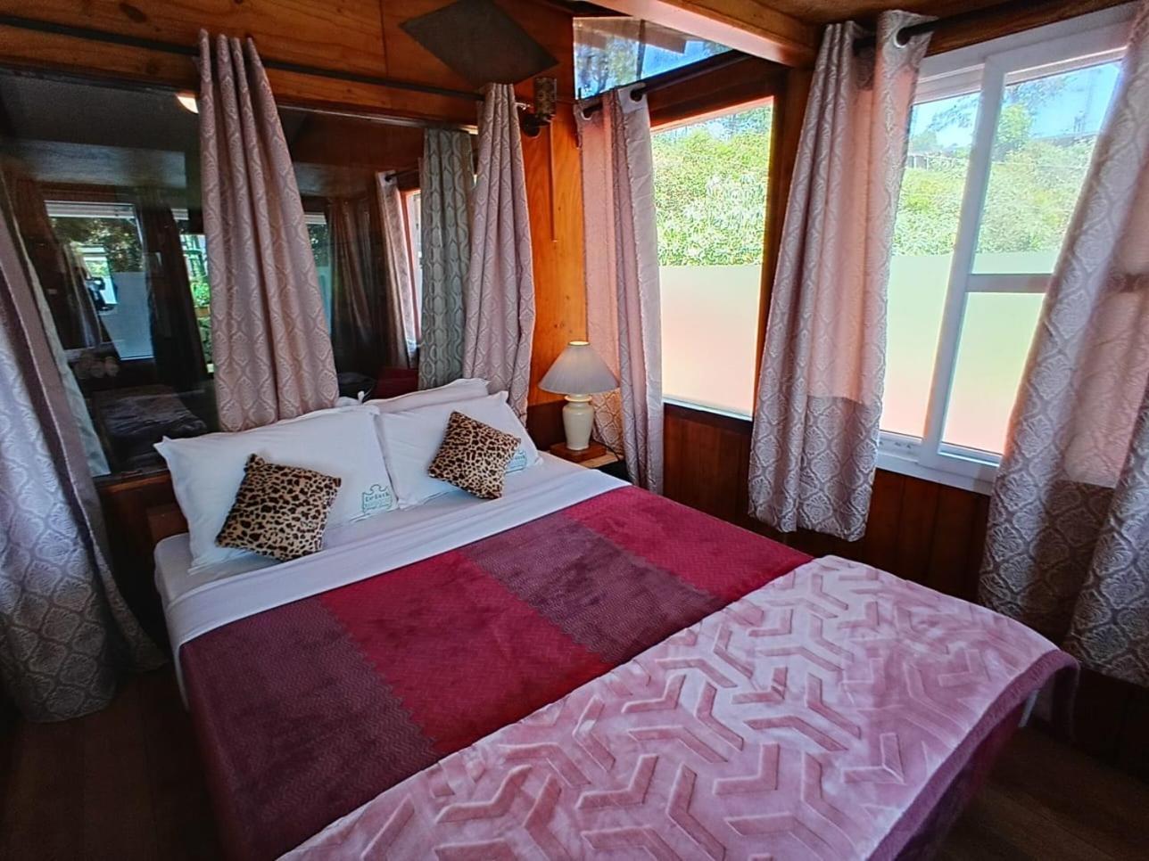 De Rock Jungle Living Resort Coonoor Eksteriør billede